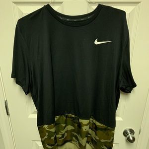 Nike Dri-Fit black and camo shirt XXL